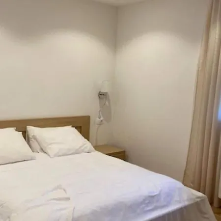 Three Bedroom With Private Pool Βίλα Ugljane