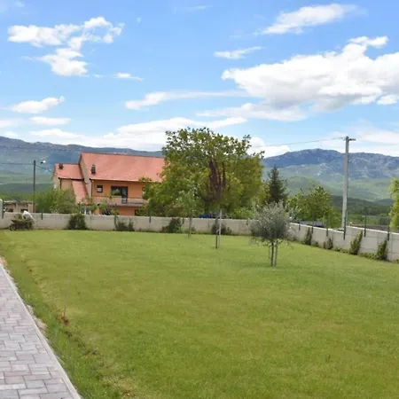 Villa Three Bedroom With Private Pool Ugljane