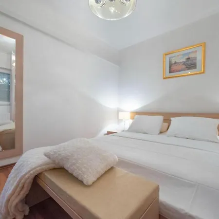 Three Bedroom With Private Pool Villa Ugljane