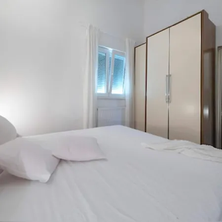 Villa Three Bedroom With Private Pool *